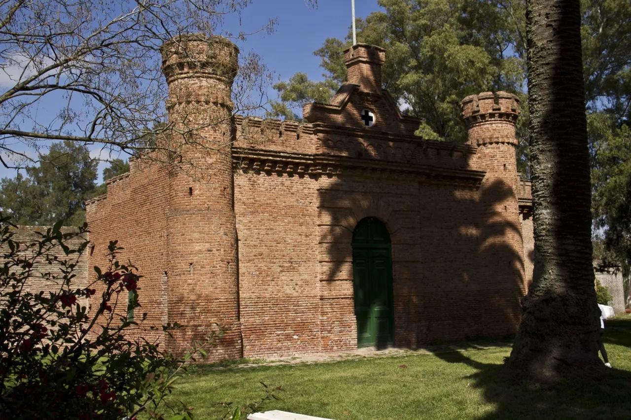 Edificio histórico del Tiro Federal, predio de Armería Vibra